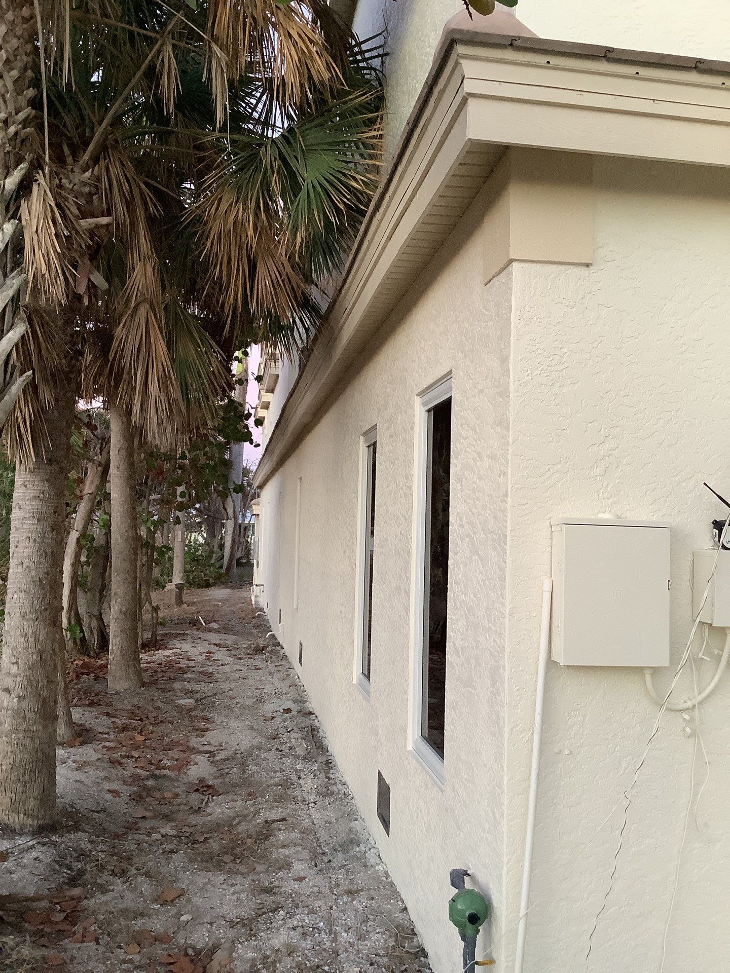 Gutter Repair and Replacement in Sanibel FL by Gutter Professors