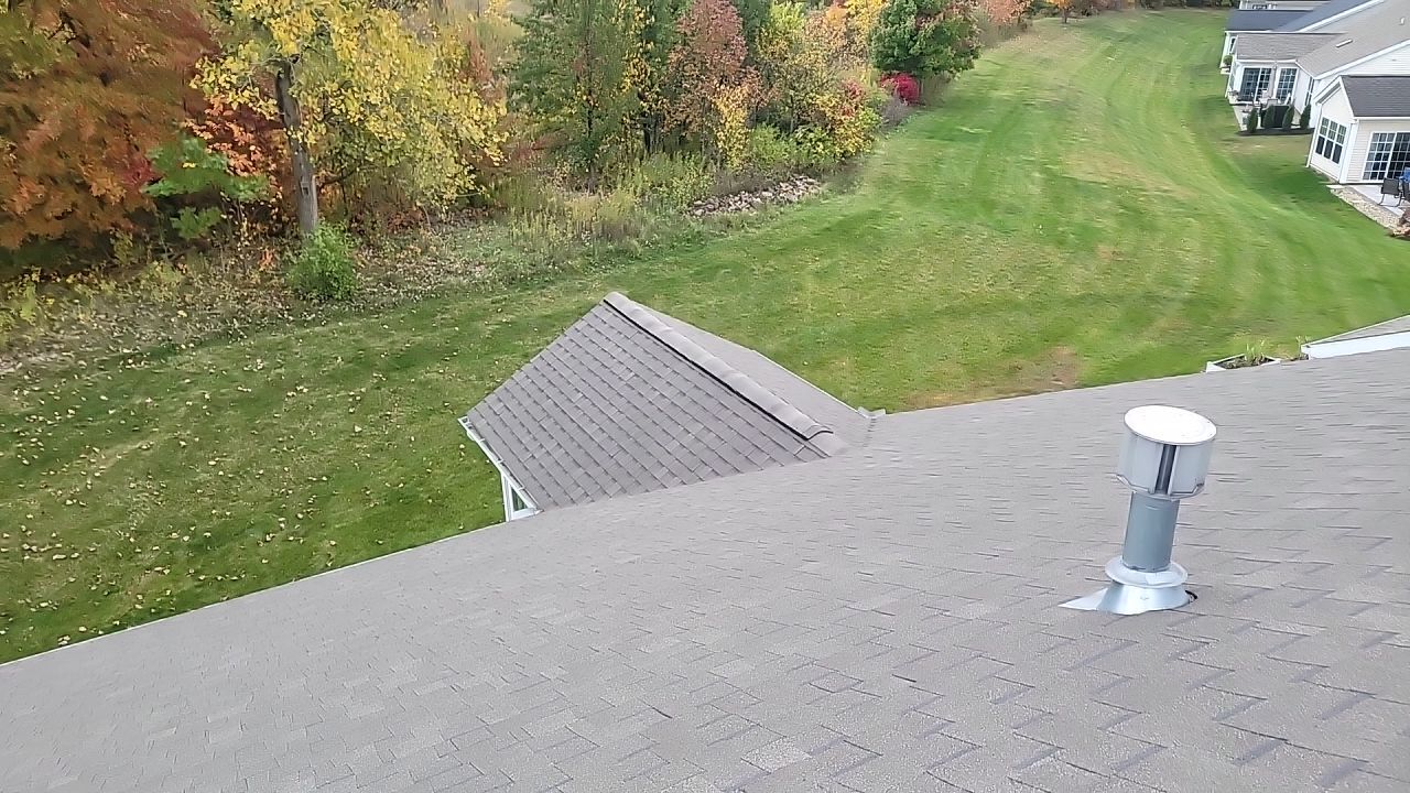 ATLAS PINNACLE PRISTINE COLOR: WEATHERED WOOD DRIP EDGE: WHITE by Eagle Eye Roofing