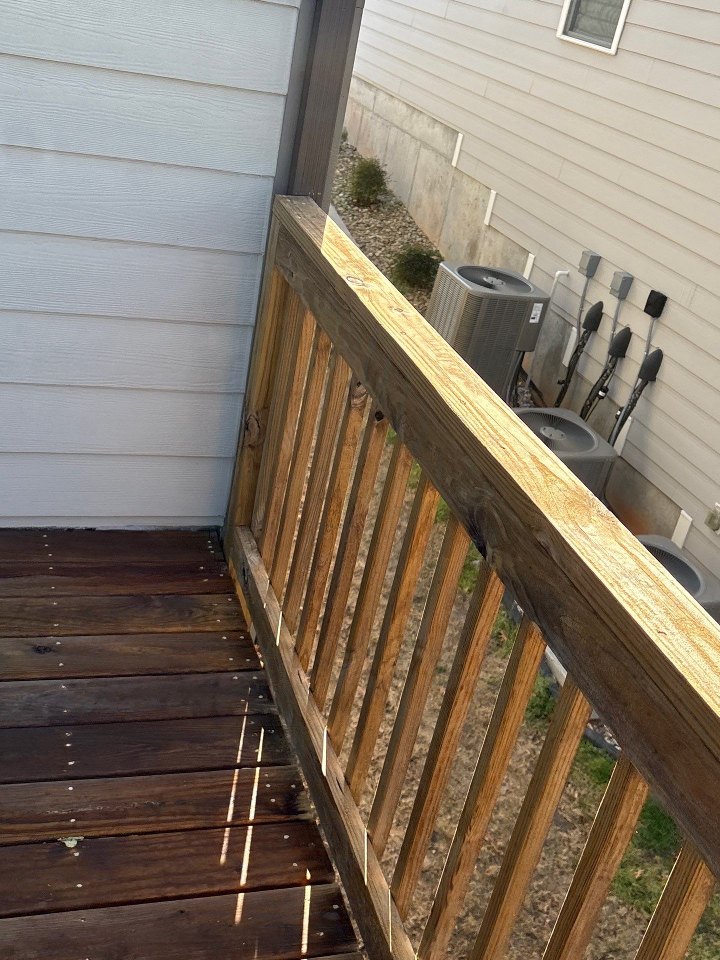 Deck using Wood Sealant by DuraSeal