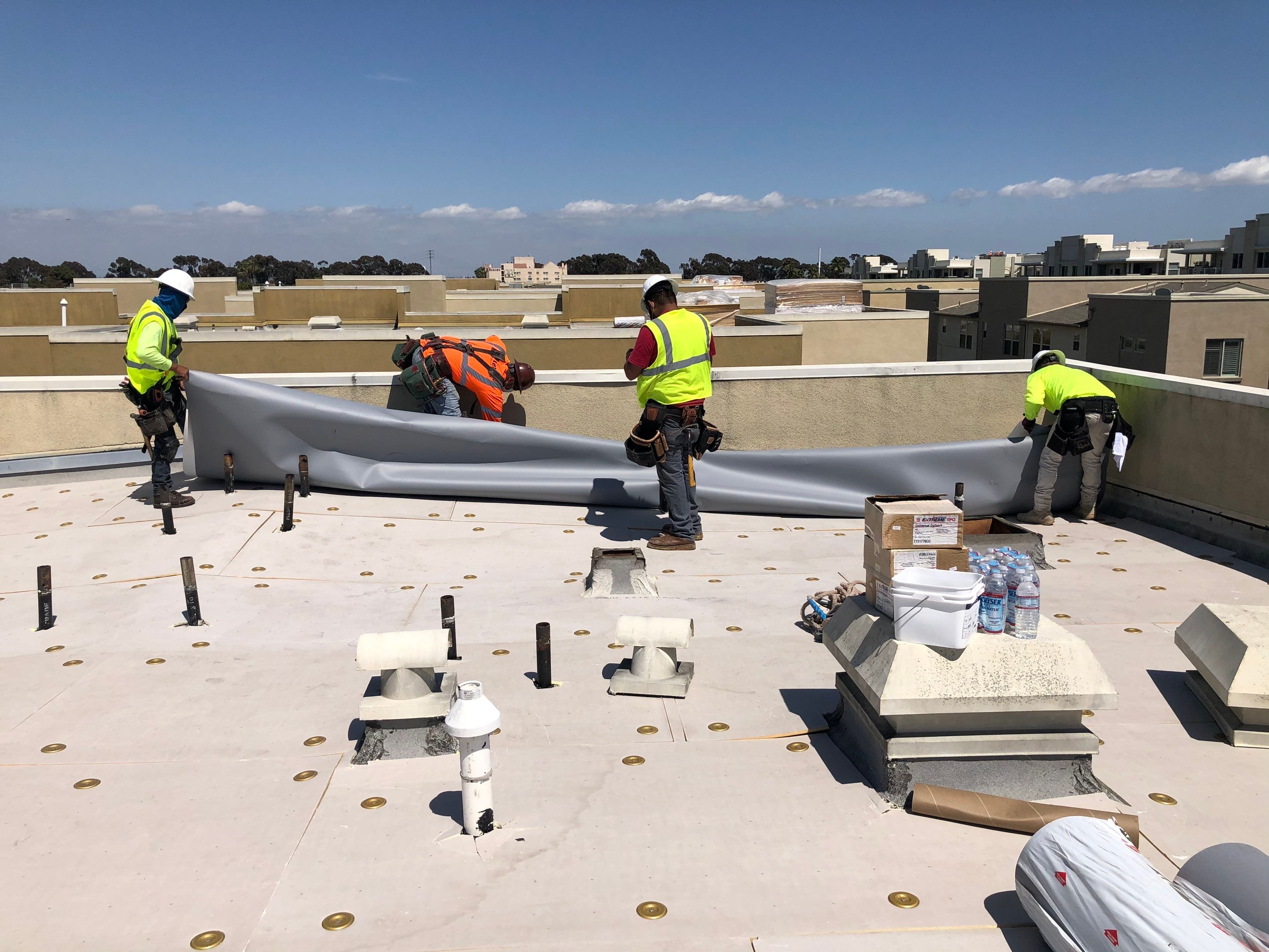 360 @ EL SEGUNDO by LA Roof Systems Corporation