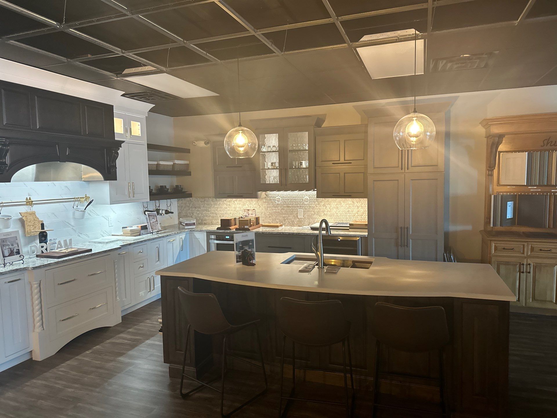 Kitchen Works Showroom/ Branson Blind and Window Coverings by Kitchen Works LLC