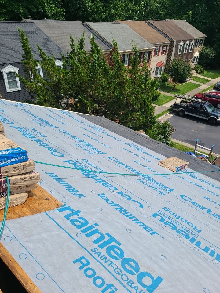 Reston: CertainTeed Landmark Pro Architectural Shingles in Max Def Moire Black by RM Banning, Inc.