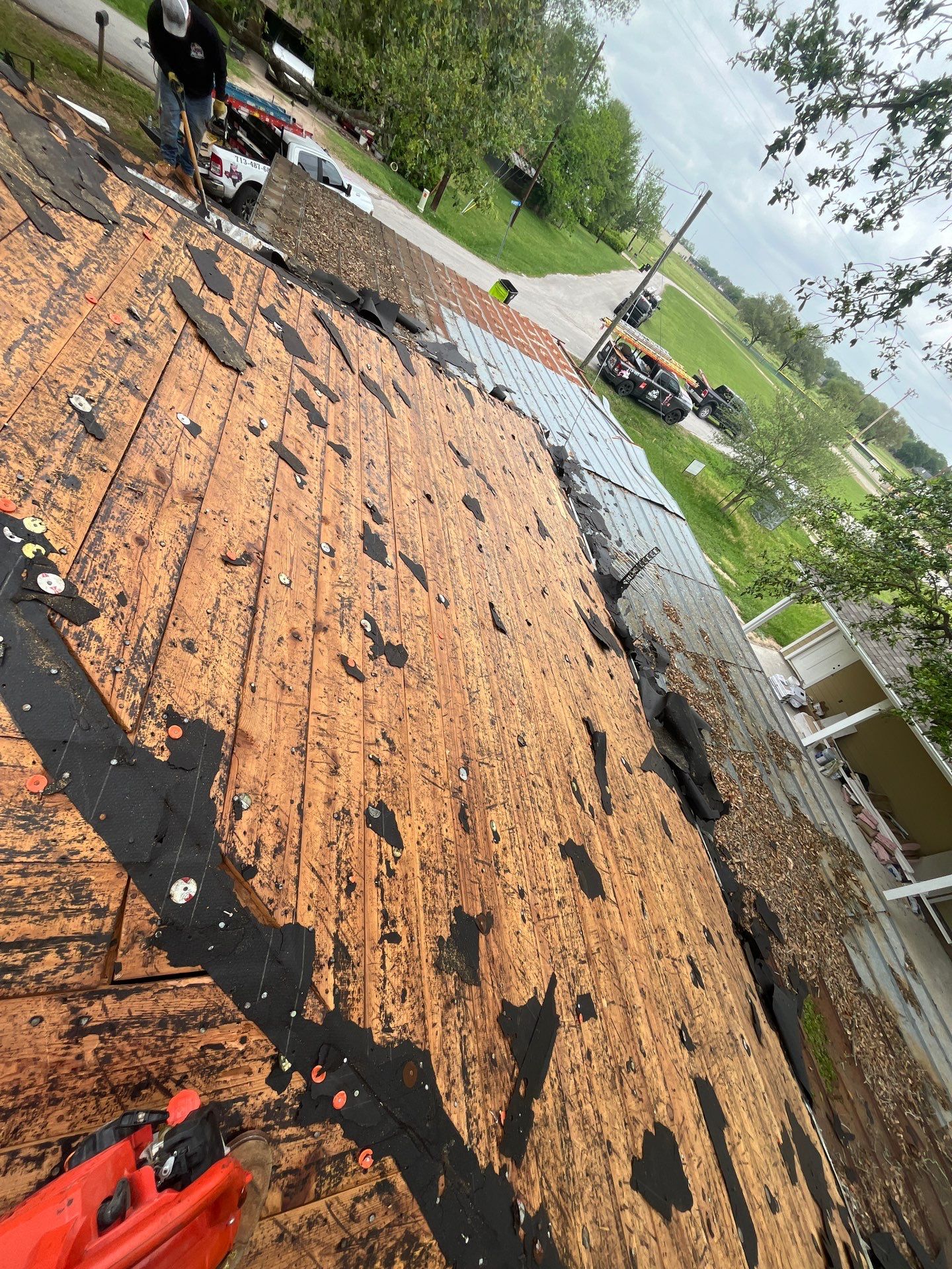 Residential Roofing Repair using Owen's Corning Duration (Lifetime) Shingles by Roof Repair Company