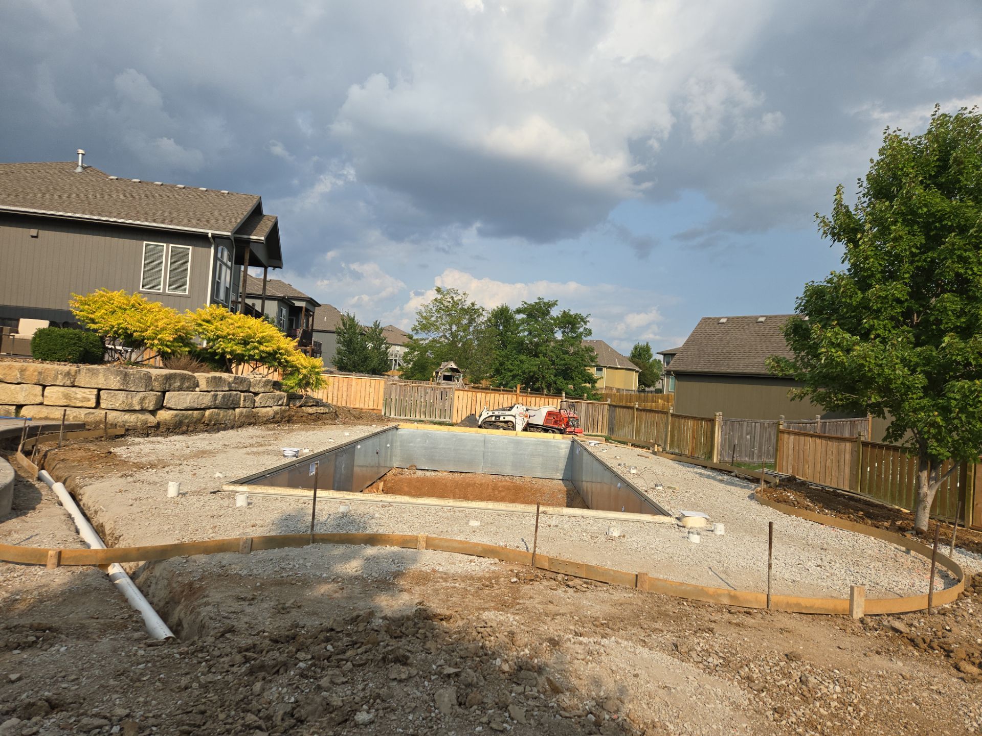Back Yard Pool Patio by LAND ESCAPES LLC