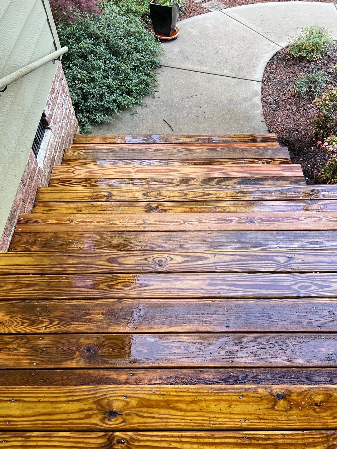 Coated Deck using Wood Sealant by DuraSeal