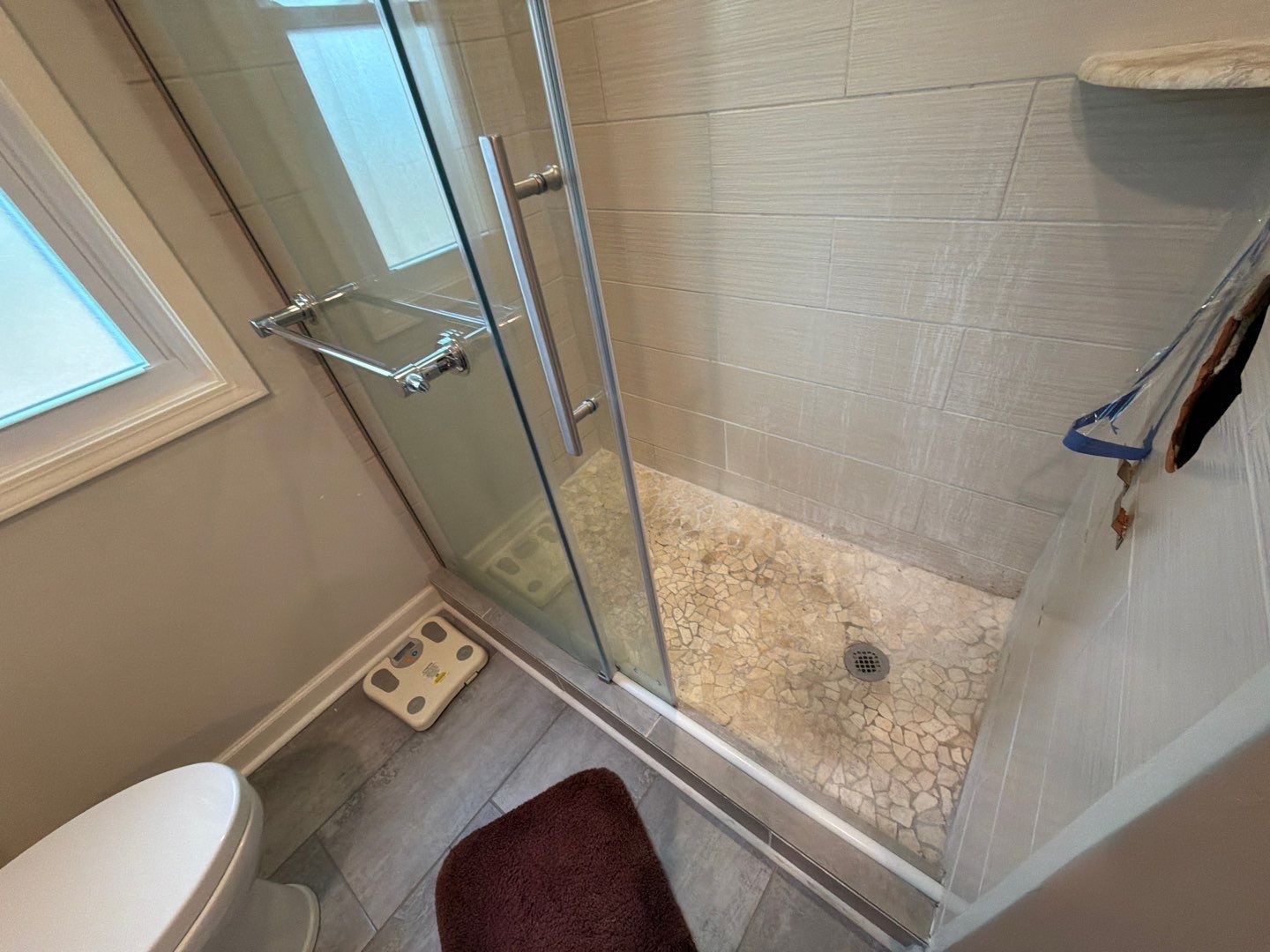 Moldy Tile to White Subway by Homestar Solutions 