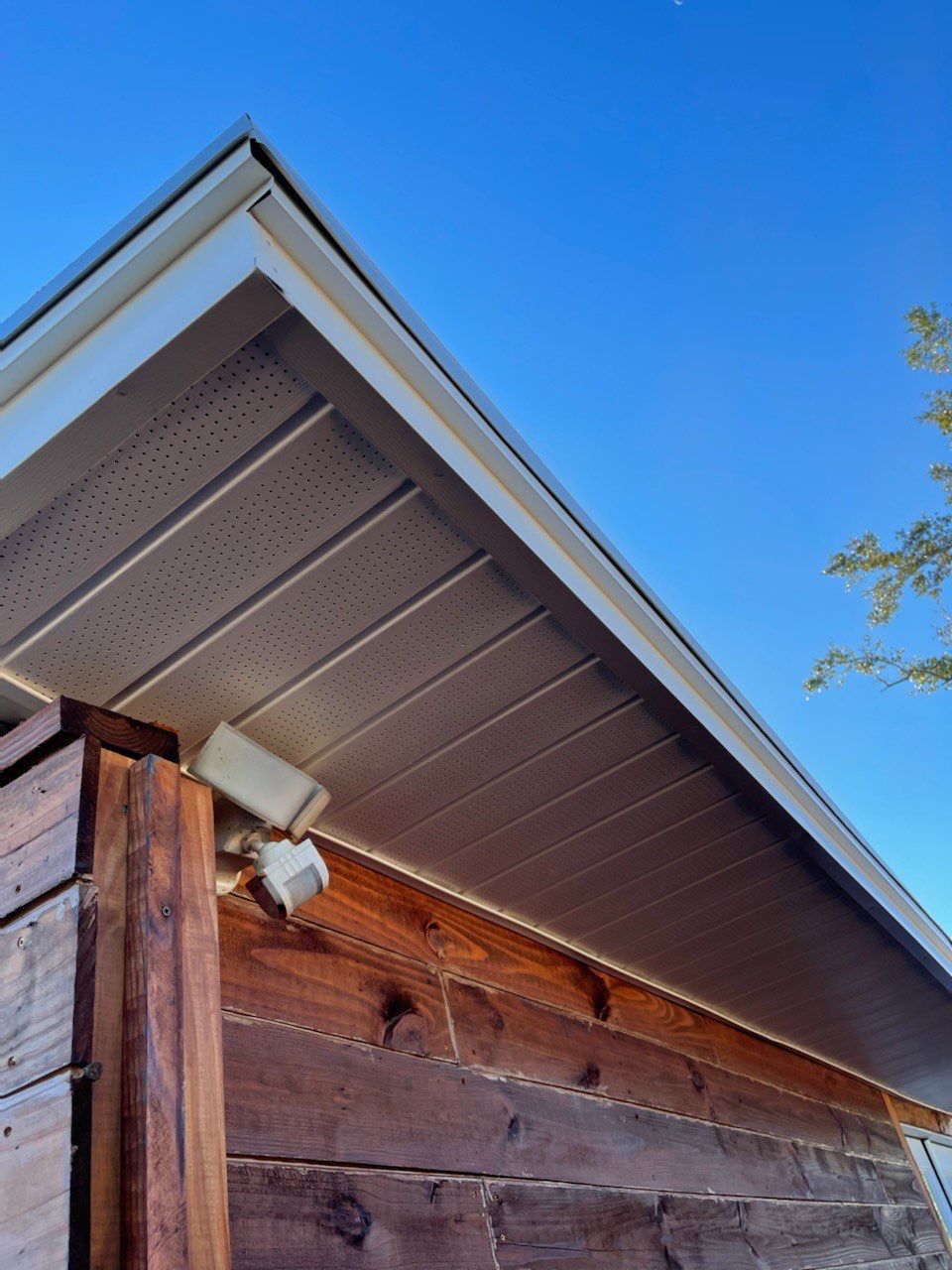 Gutter Installation using K-Style Seamless Gutters and Soffit and Fascia Replacement by Gutter Professors