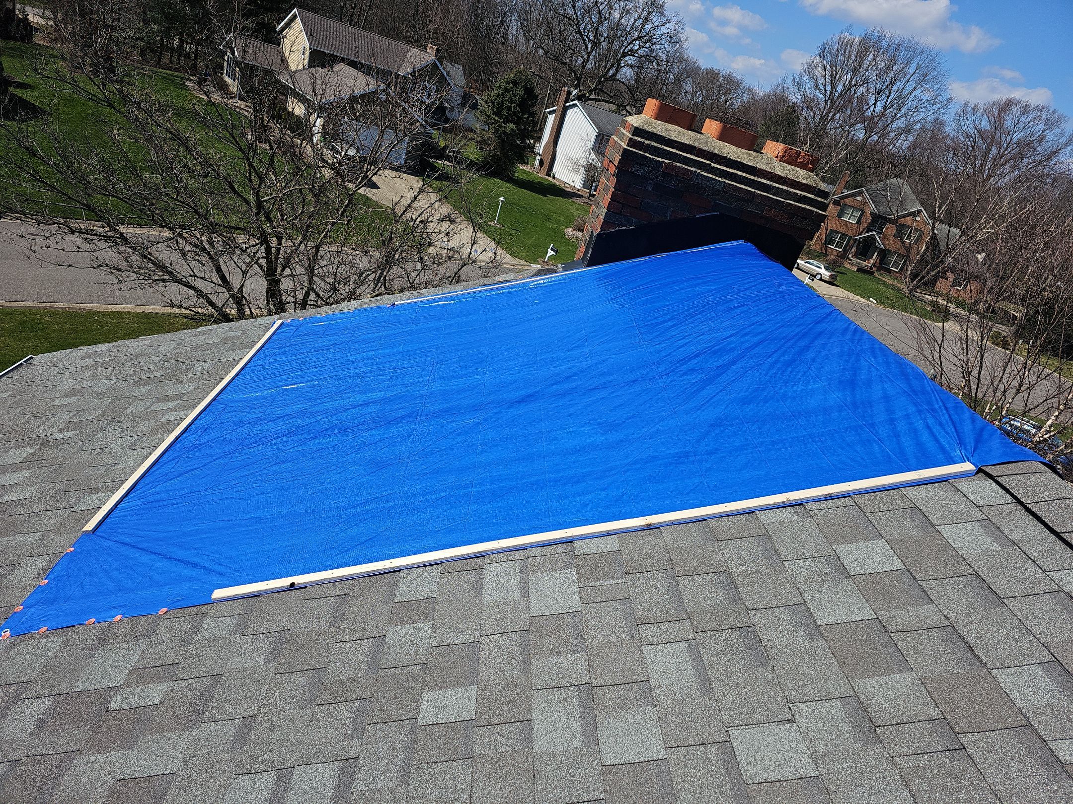 ATLAS PINNACLE HP W/SCOTCHGARD HEARTHSTONE  by Eagle Eye Roofing