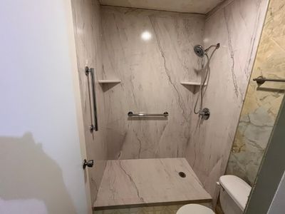 Tub to walk-in shower in San Antonio, 78239