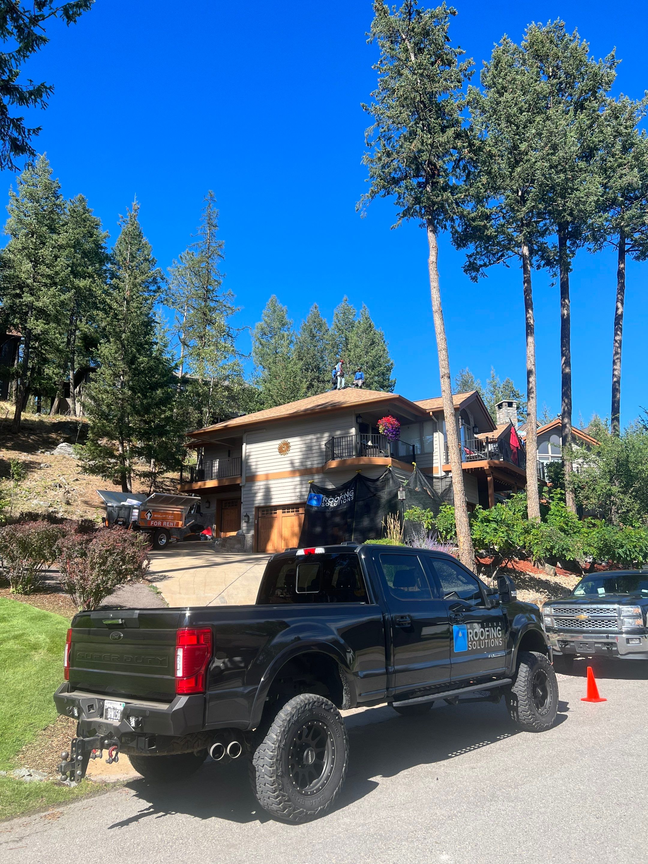 Owens Corning TruDefinition Duration - Desert Tan by Montana Roofing Solutions