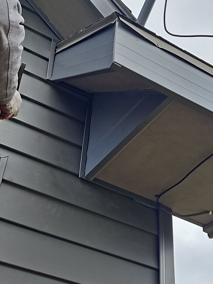 Siding Installation using Norandex Polar Wall Plus Siding, Window Wraps by Total Exteriors