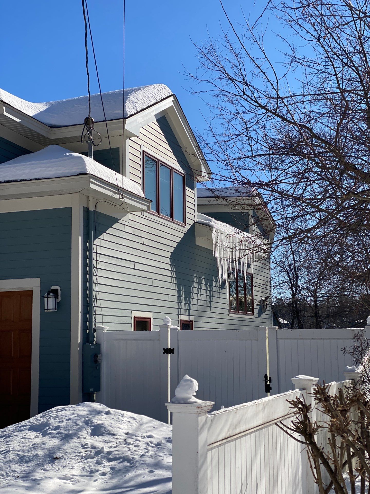 Snow | Ice dams Removal by Mighty Dog Roofing of Greater Middlesex County