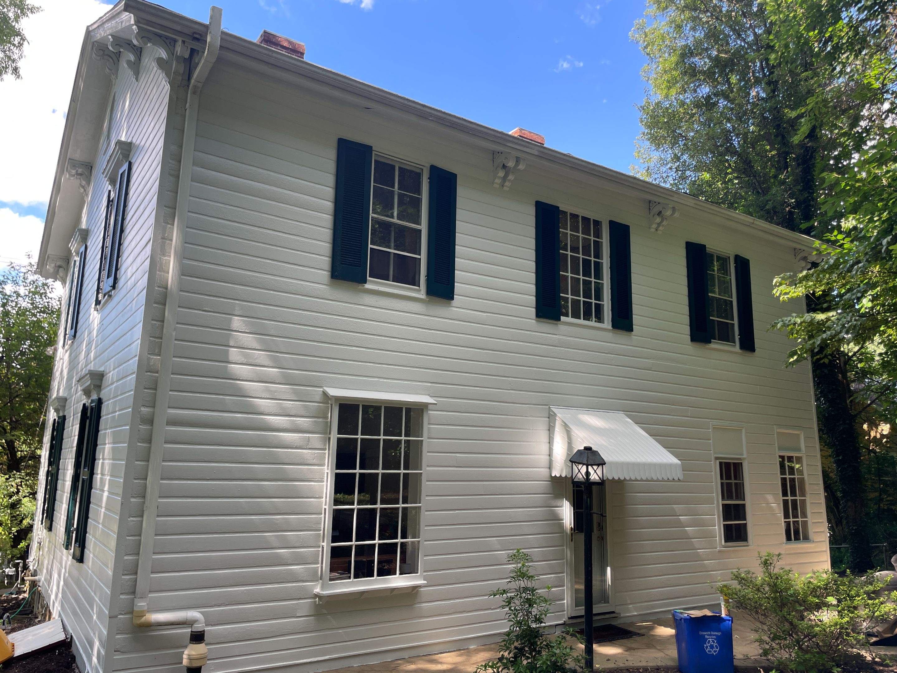 Victorian Home Siding Repair in Pittsburgh by Ideal Siding Pittsburgh
