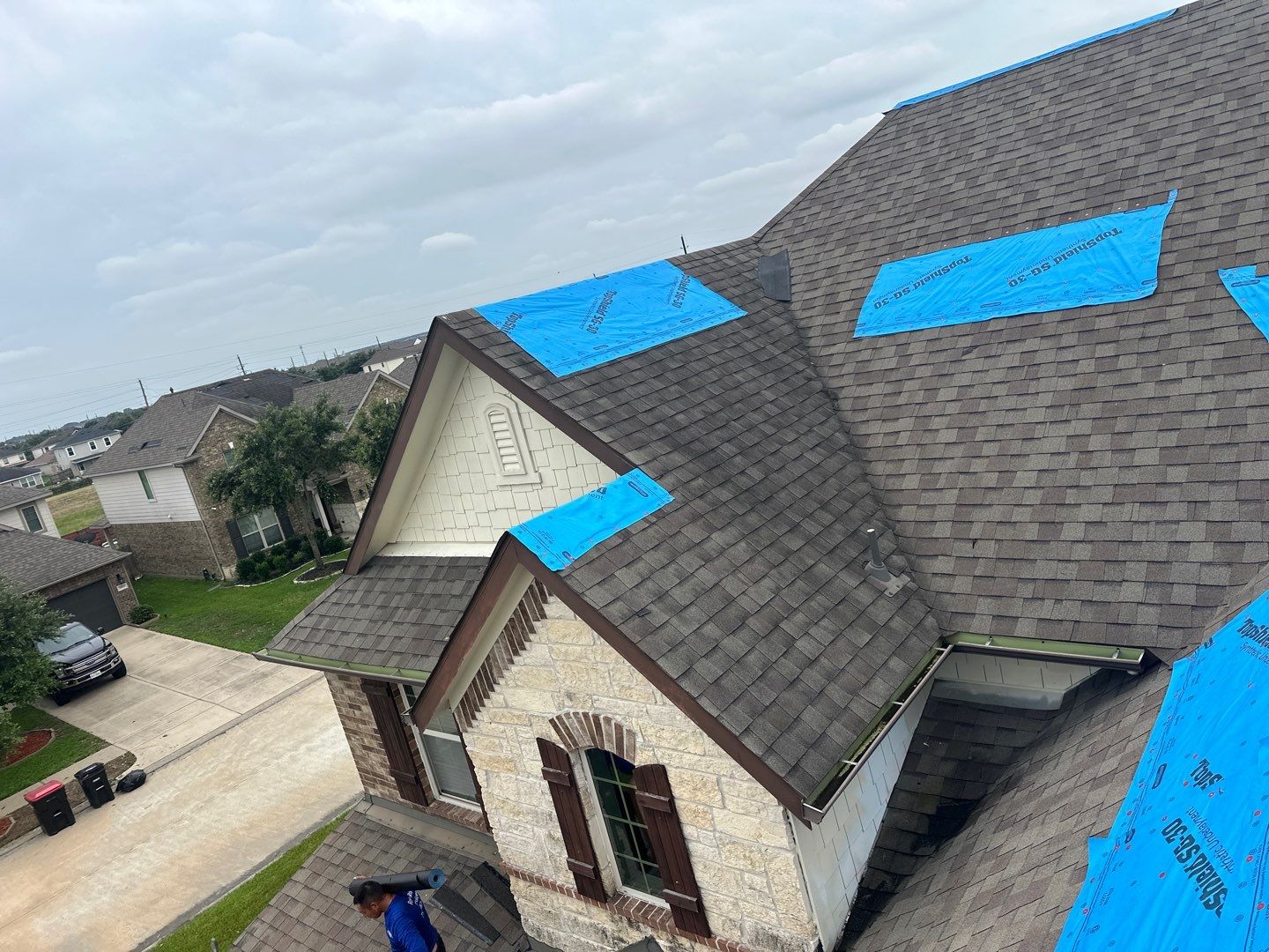 Residential Roofing Repair using Owen's Corning Duration (Lifetime) Shingles by Roof Repair Company