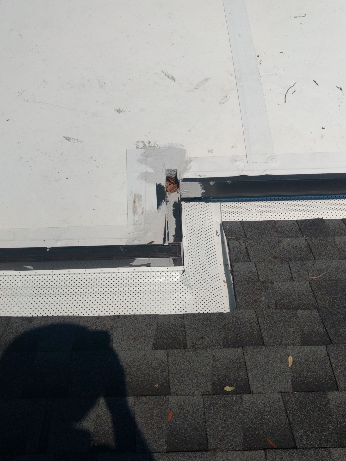 Gutter Guards Installation using Leaf Guard in Sarasota FL by Gutter Professors