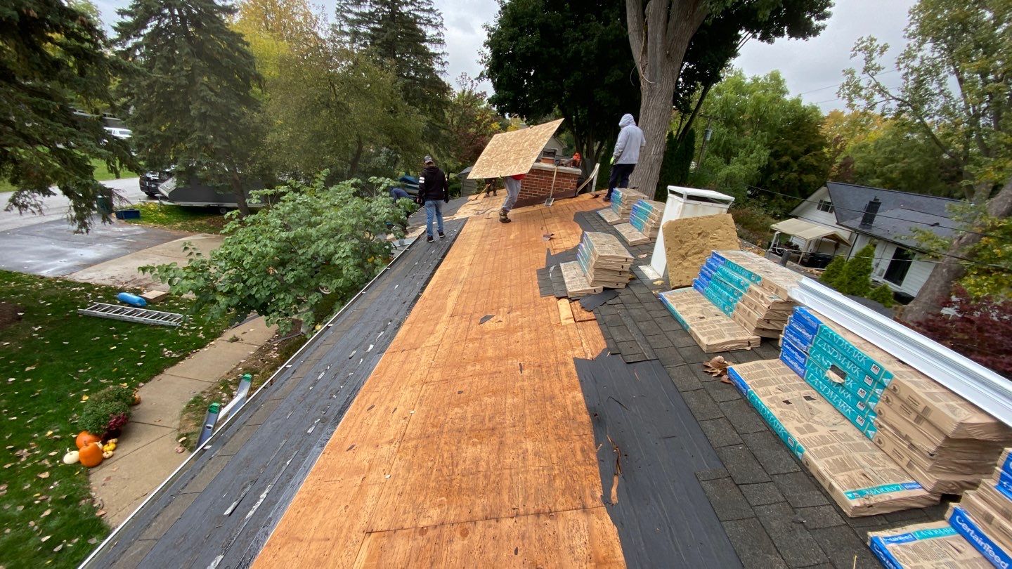 Roof Replacement using CertainTeed Landmark by 180 Contractors