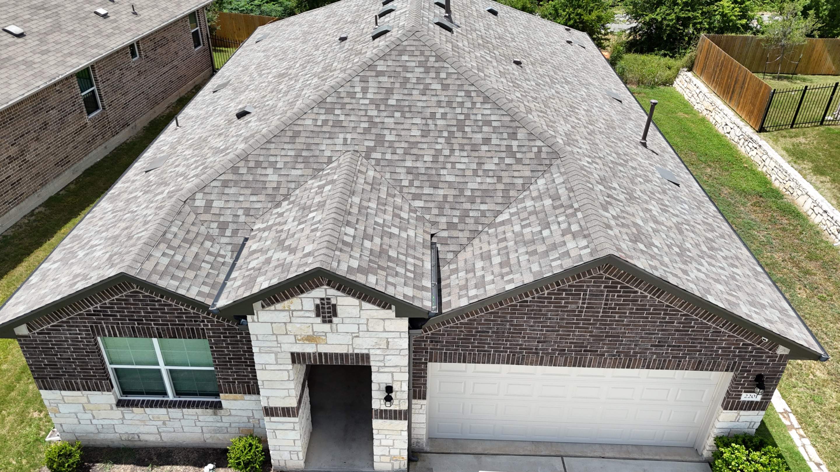 Driftwood - Owens Corning TruDefinition Duration by RoofsOnly.com