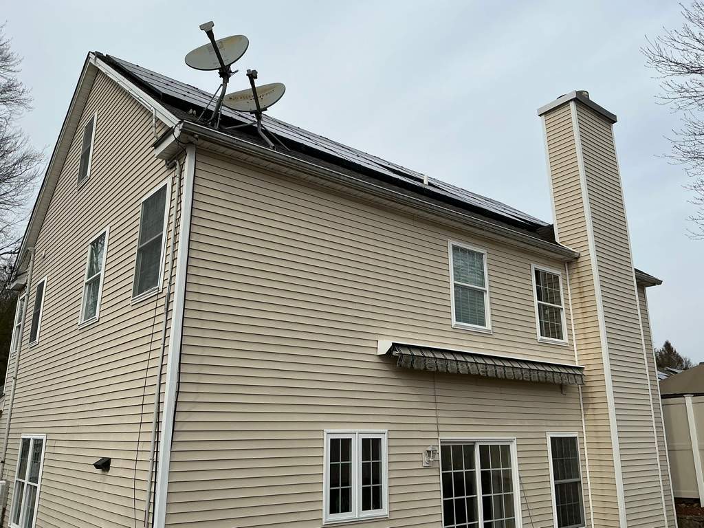 Norwalk DiGiorgi customer gets beautiful new roof! by DiGiorgi Roofing and Siding Inc