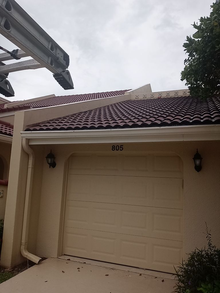 Tile Roof and Flat Roof Repairs in Palm Beach Gardens by Aastro Roofing