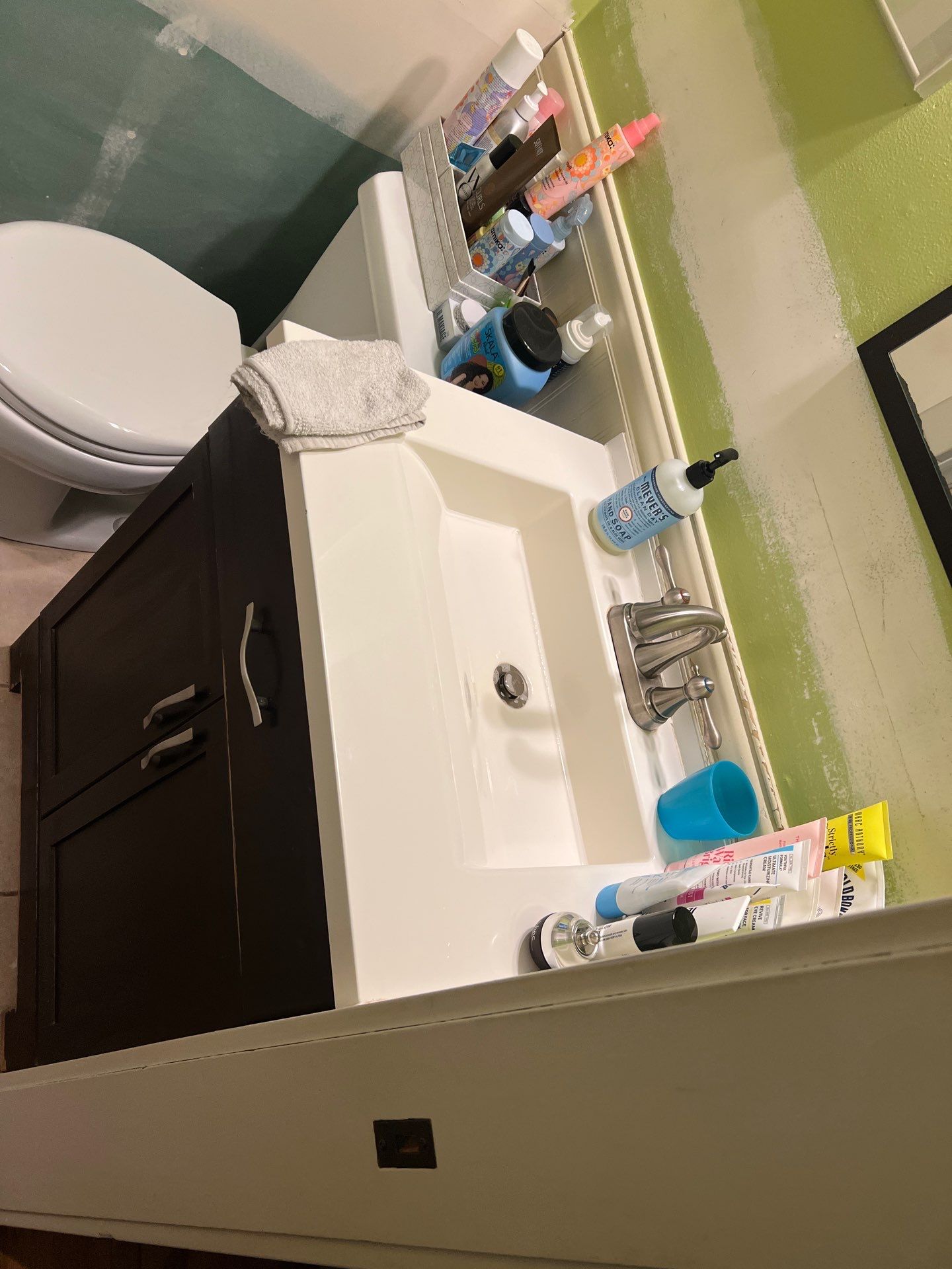 House cleaning in Lake Oswego by Cloud 9 Professional Cleaning Services