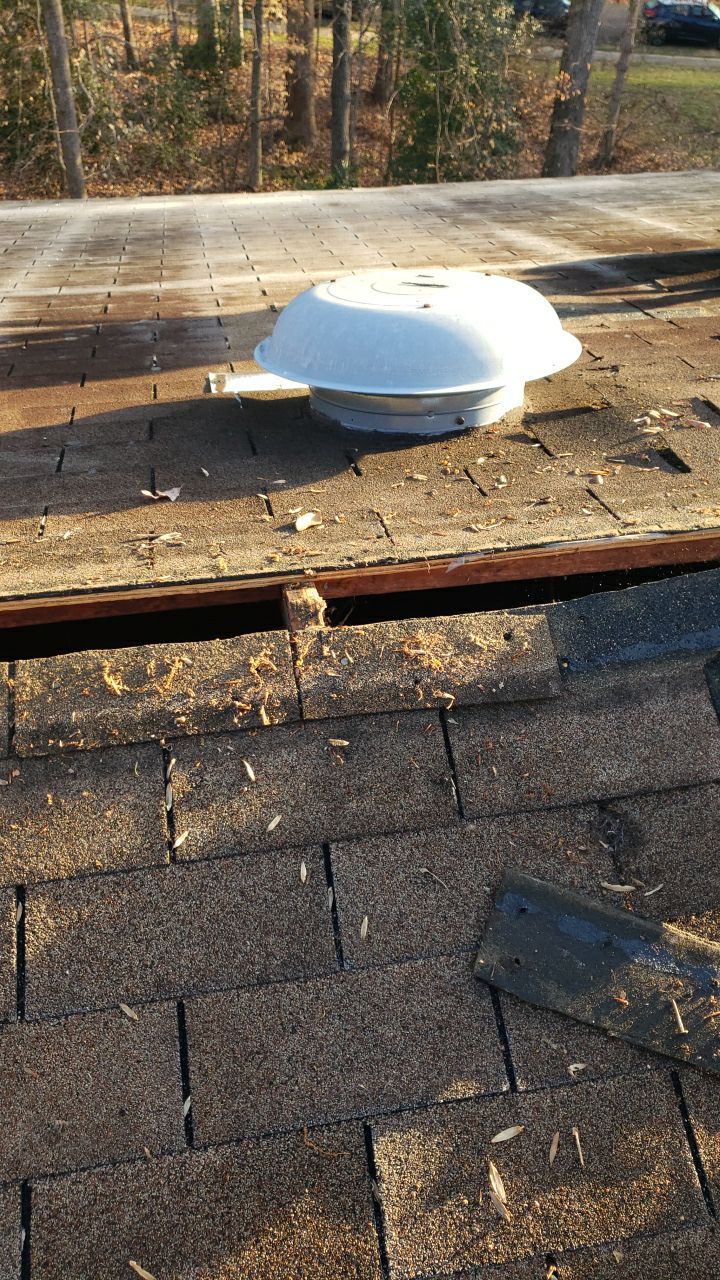 Springfield: CertainTeed Landmark Pro Designer Shingles in Max Def Pewterwood by RM Banning, Inc.