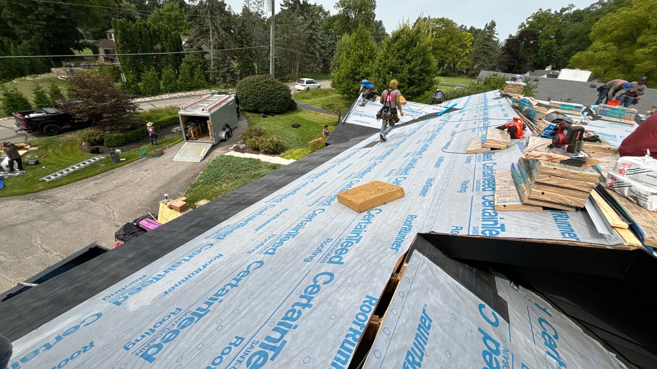 Roof Replacement using CertainTeed Landmark by 180 Contractors