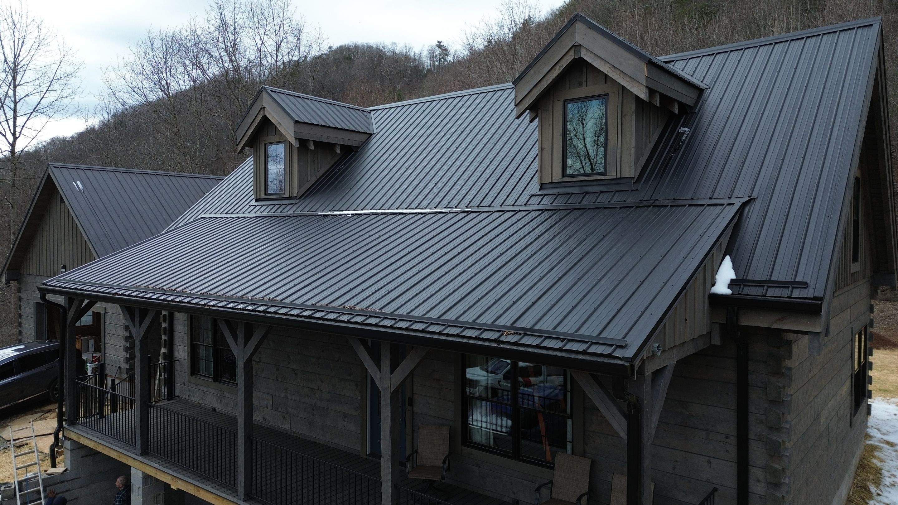 Maples Residence by Omnia Roofing