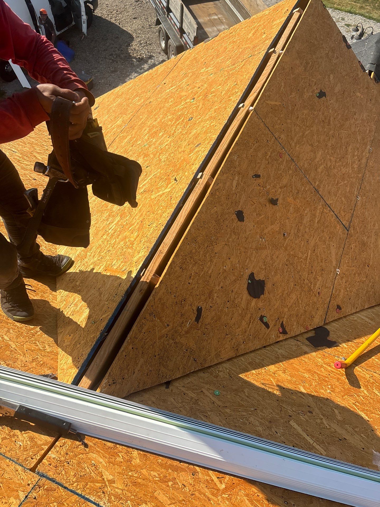 Residential Roofing Installation using GAF Timberline HDZ Charcoal by Rainstoppers Roofing