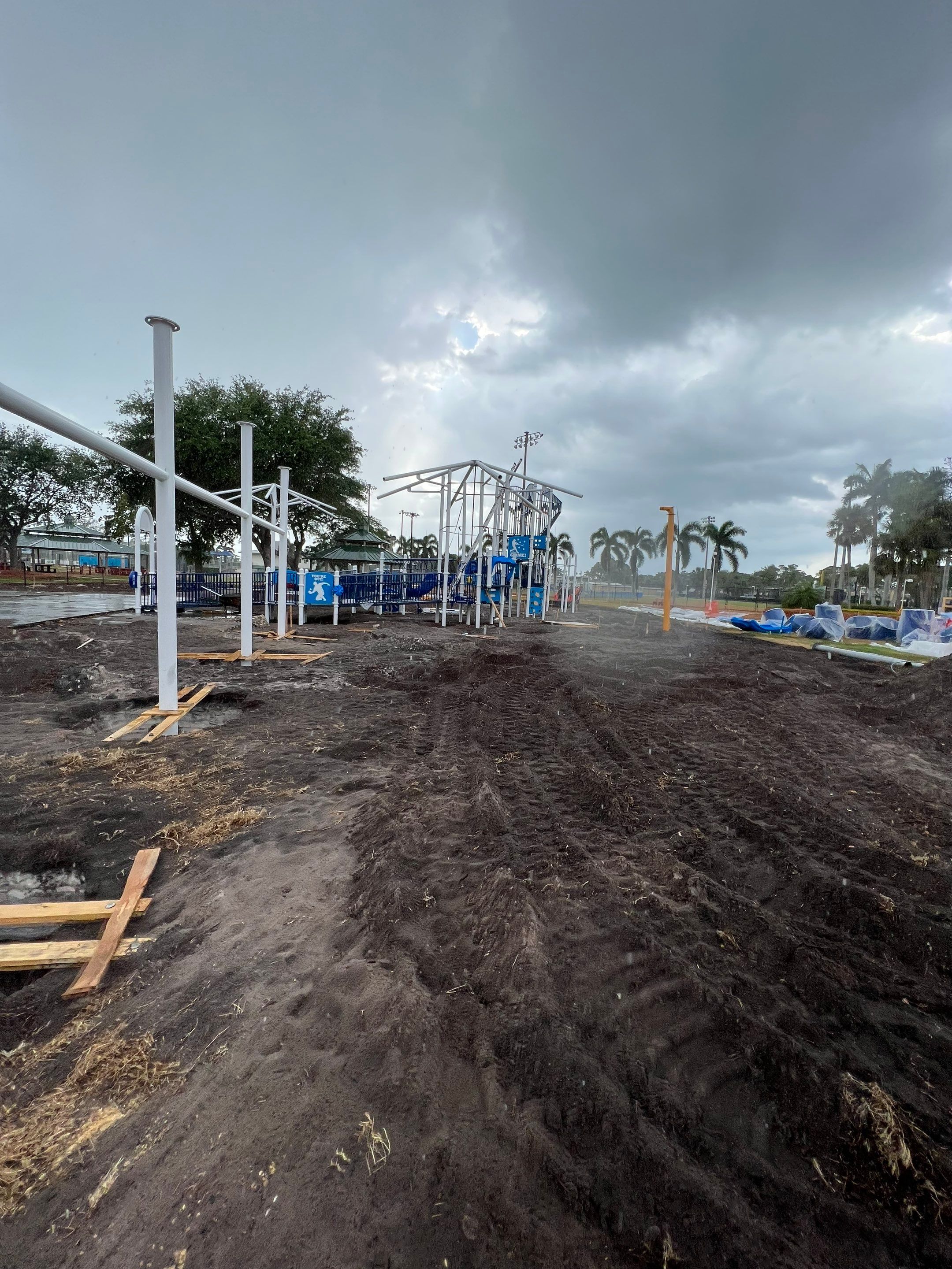 Vinyl Coated Chain-link fence for the City of Naples around Fleischmann Park Playground.  by Asap fence and gates, LLC