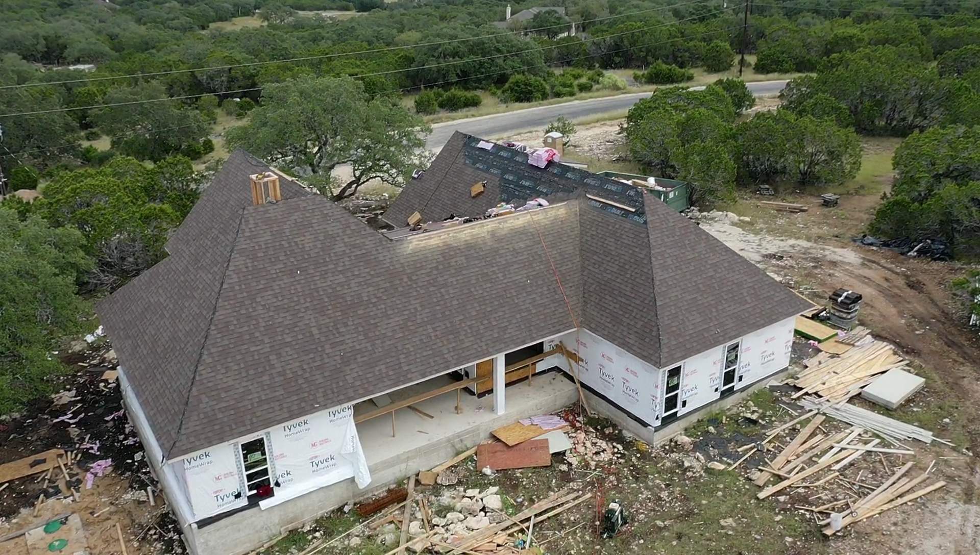 New Home Construction using Owens Corning 30 year Architectural Shingles by Premier Roofing and Contracting