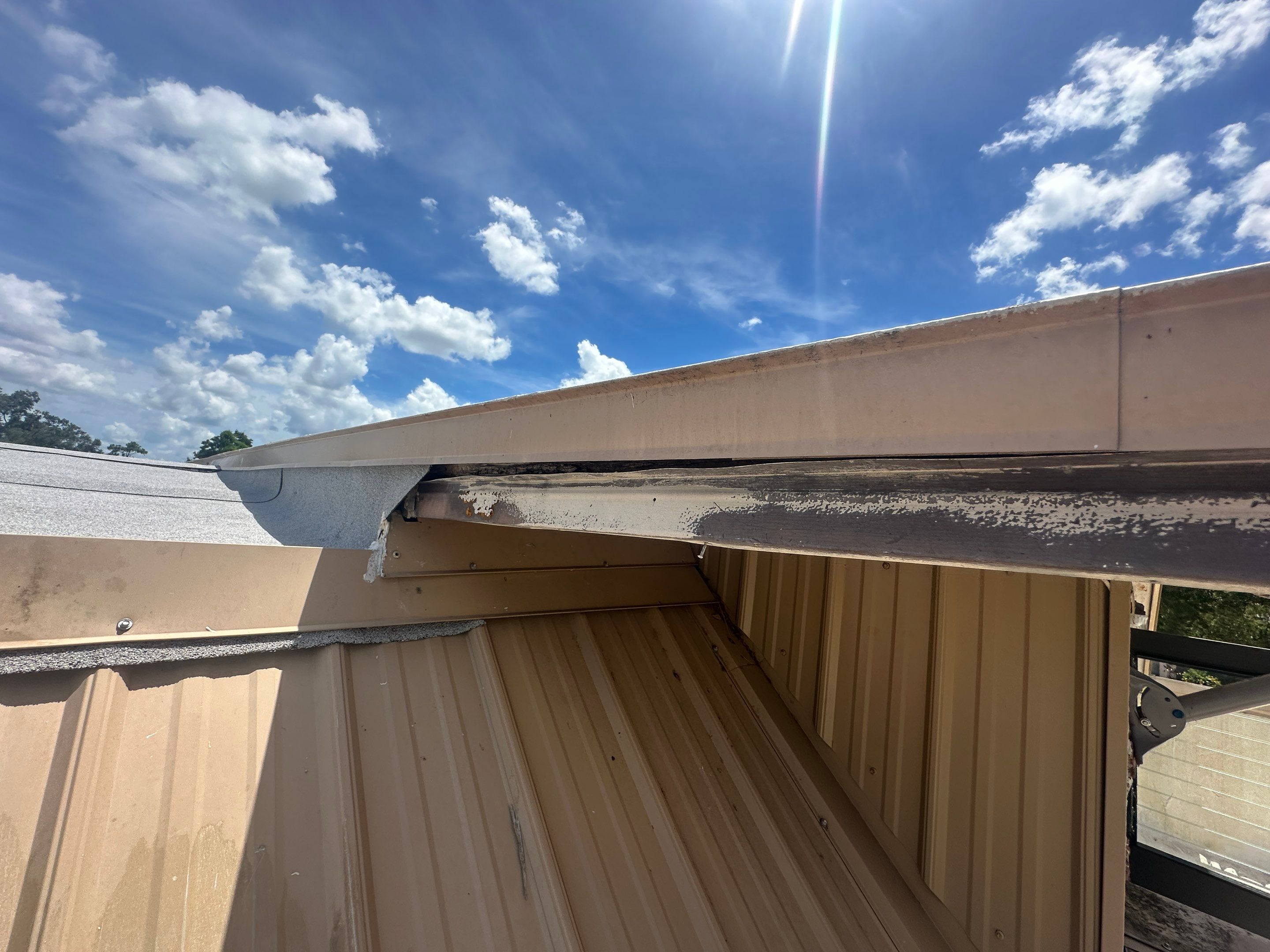 Roof Damage Claim in Port Charlotte by FLAPA & KeyStone
