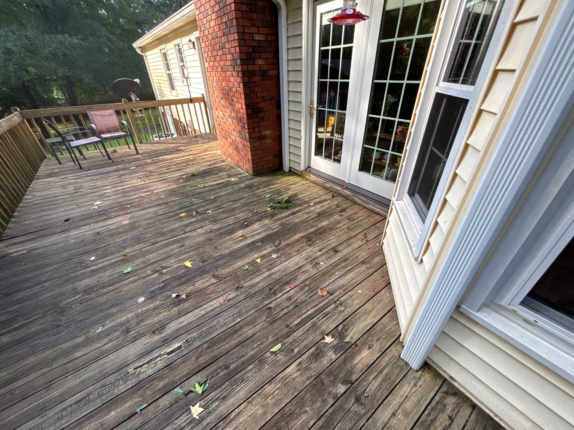 Deck using Wood Sealant by DuraSeal
