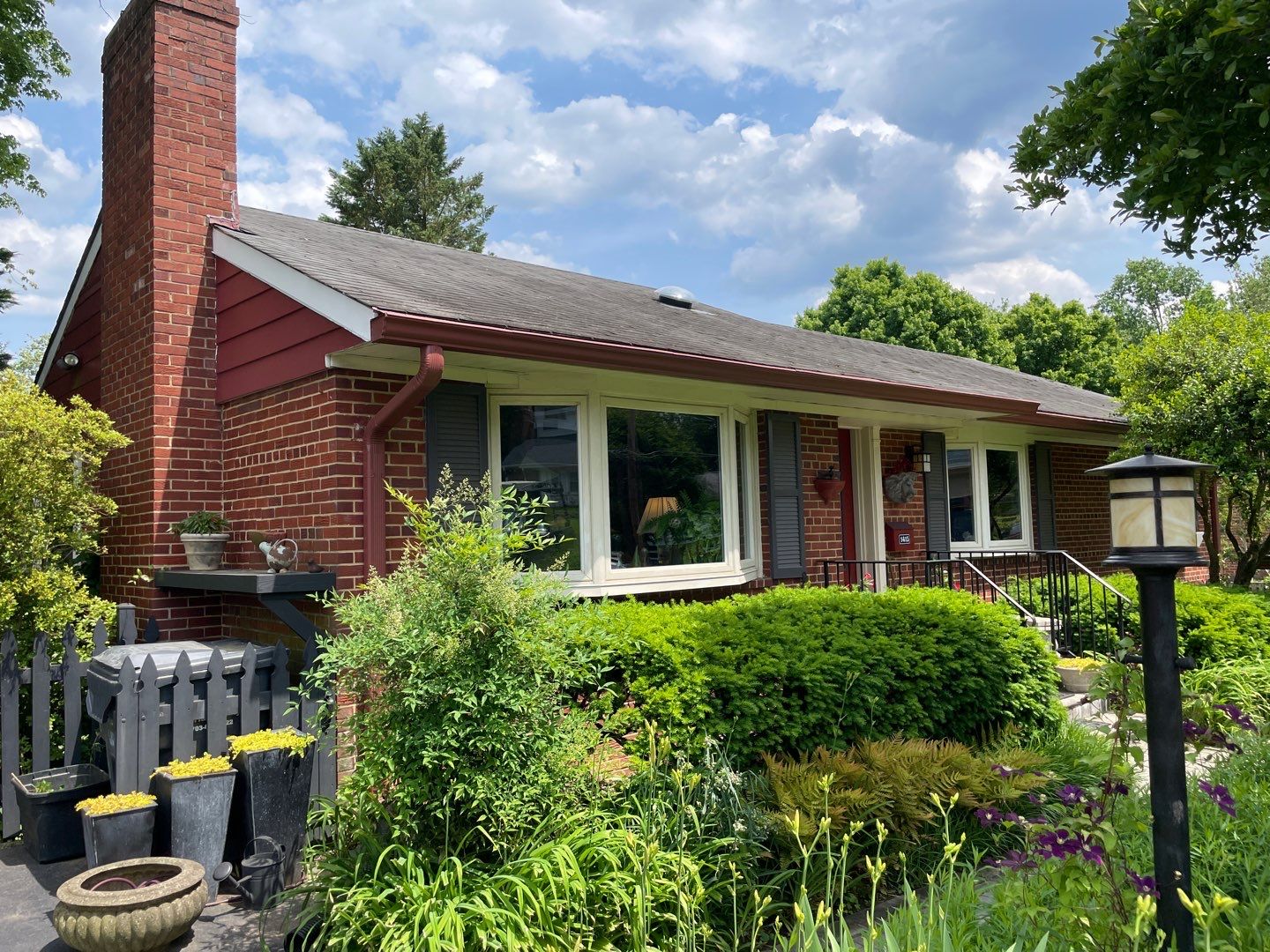 McLean: CertainTeed Landmark Designer Shingles in Charcoal Black by RM Banning, Inc.