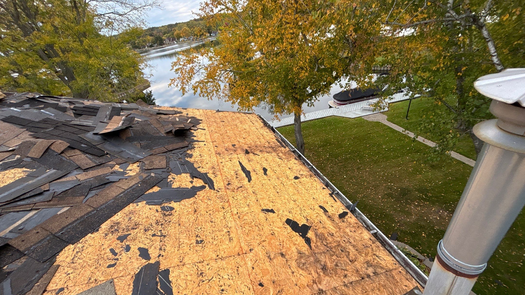 Roof Replacement using Owens Corning Onyx Black by 180 Contractors