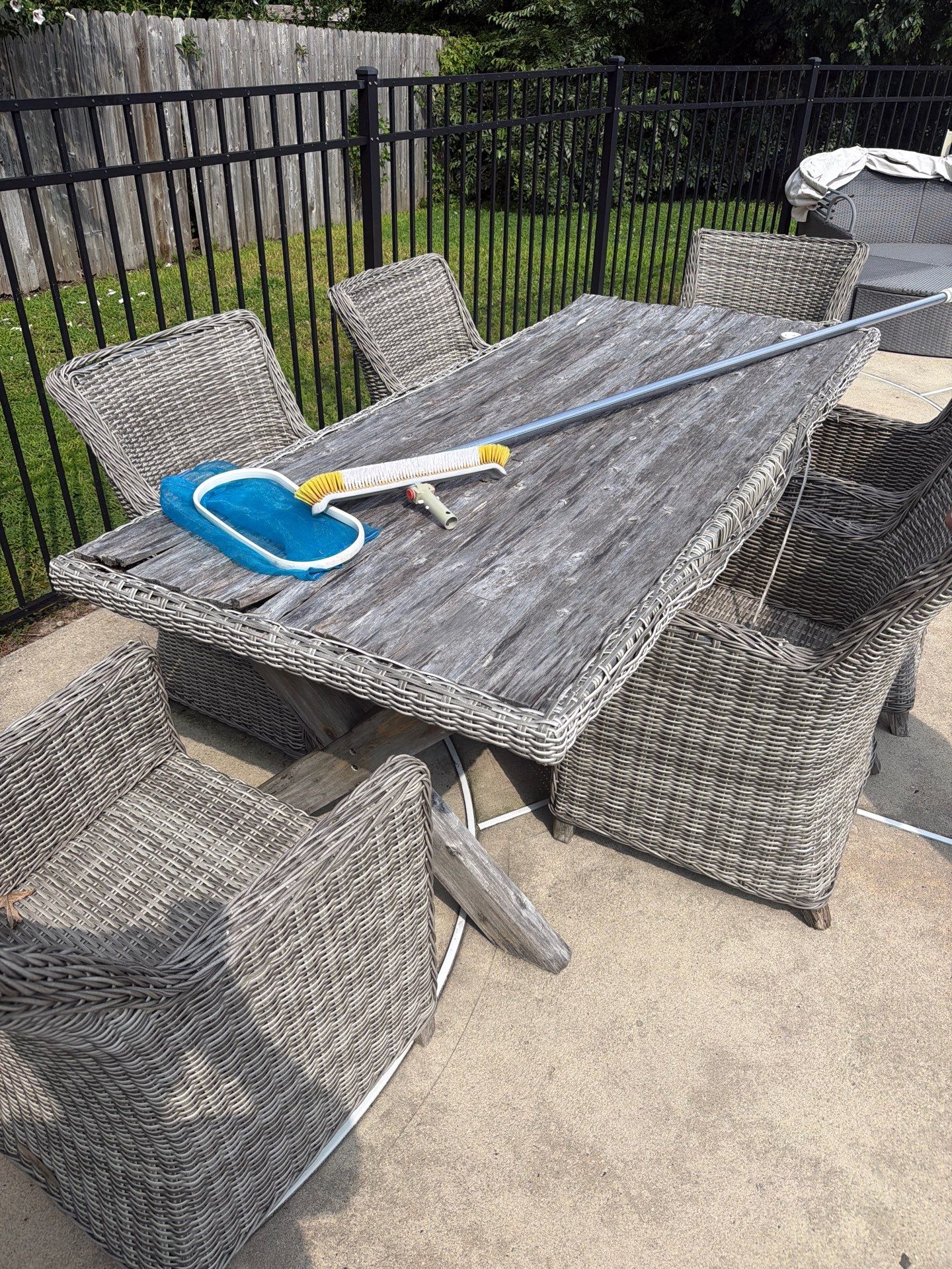 Residential Debris Hauling and Furniture Removal in Point Pleasant by Barten Bros