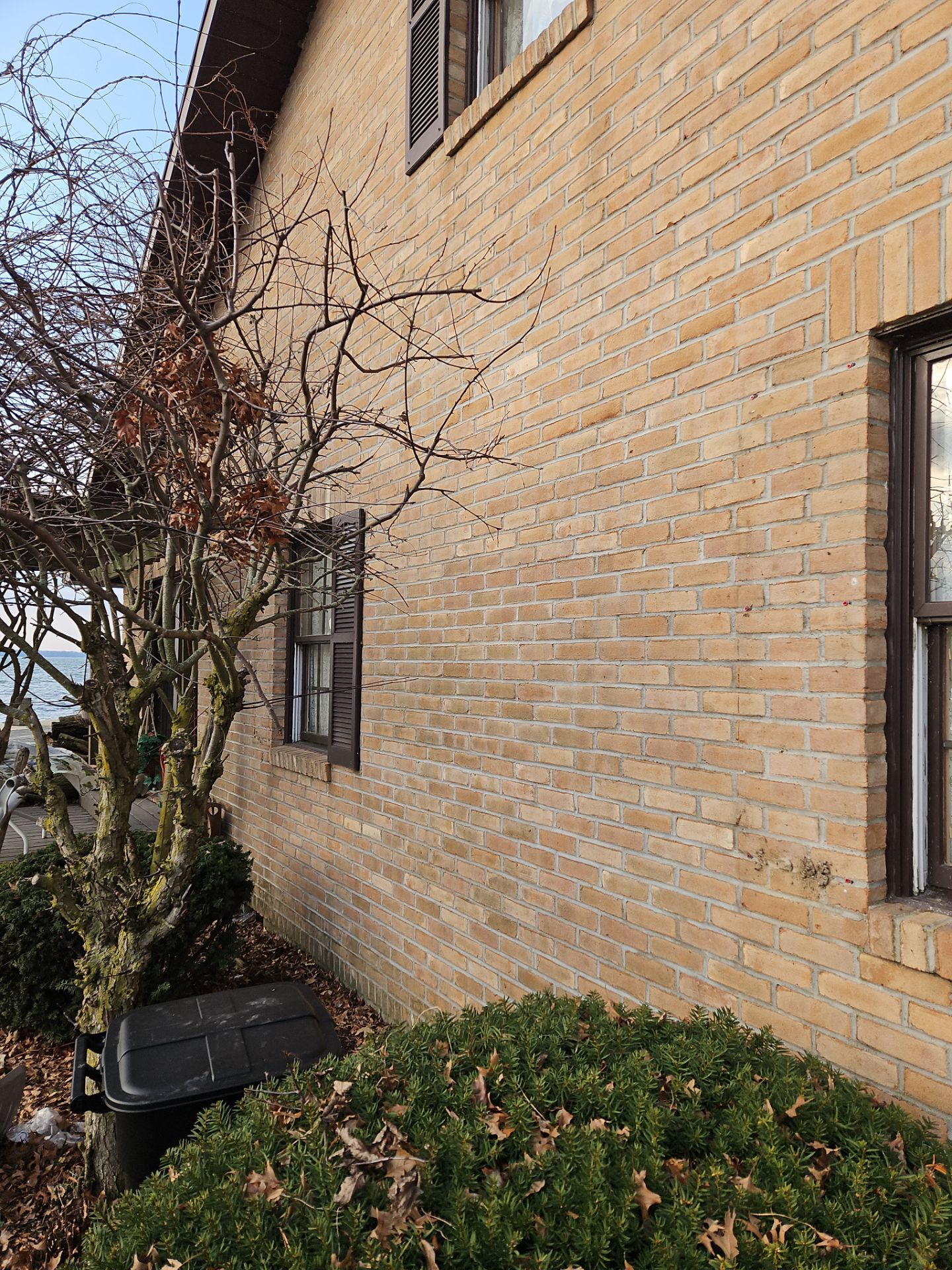 Residential Roofing Installation using Great American Shake - Mustang Brown by Nitro Roofing and Construction
