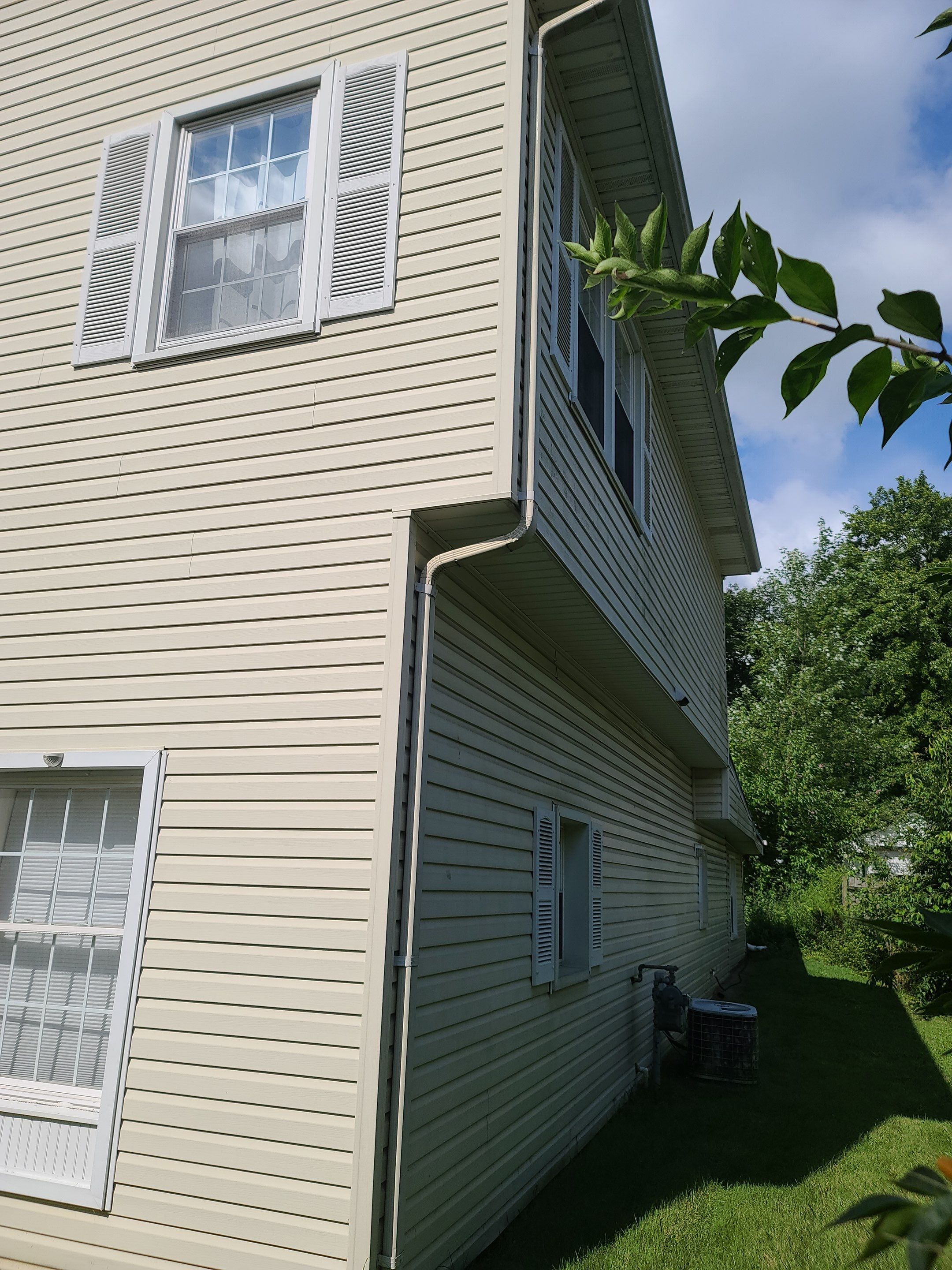 Siding replacement using Vinyl Siding by Window Depot of Annapolis
