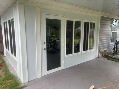 Lynn Haven Glass Room