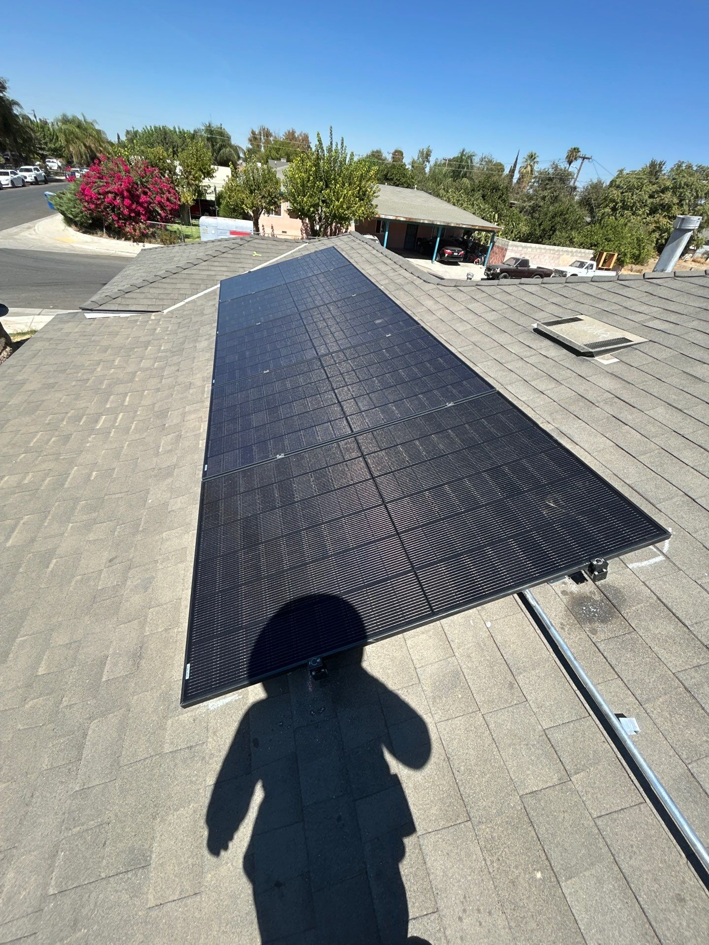 11101 Santa Paula Ave, Lamont by Solar Discovery