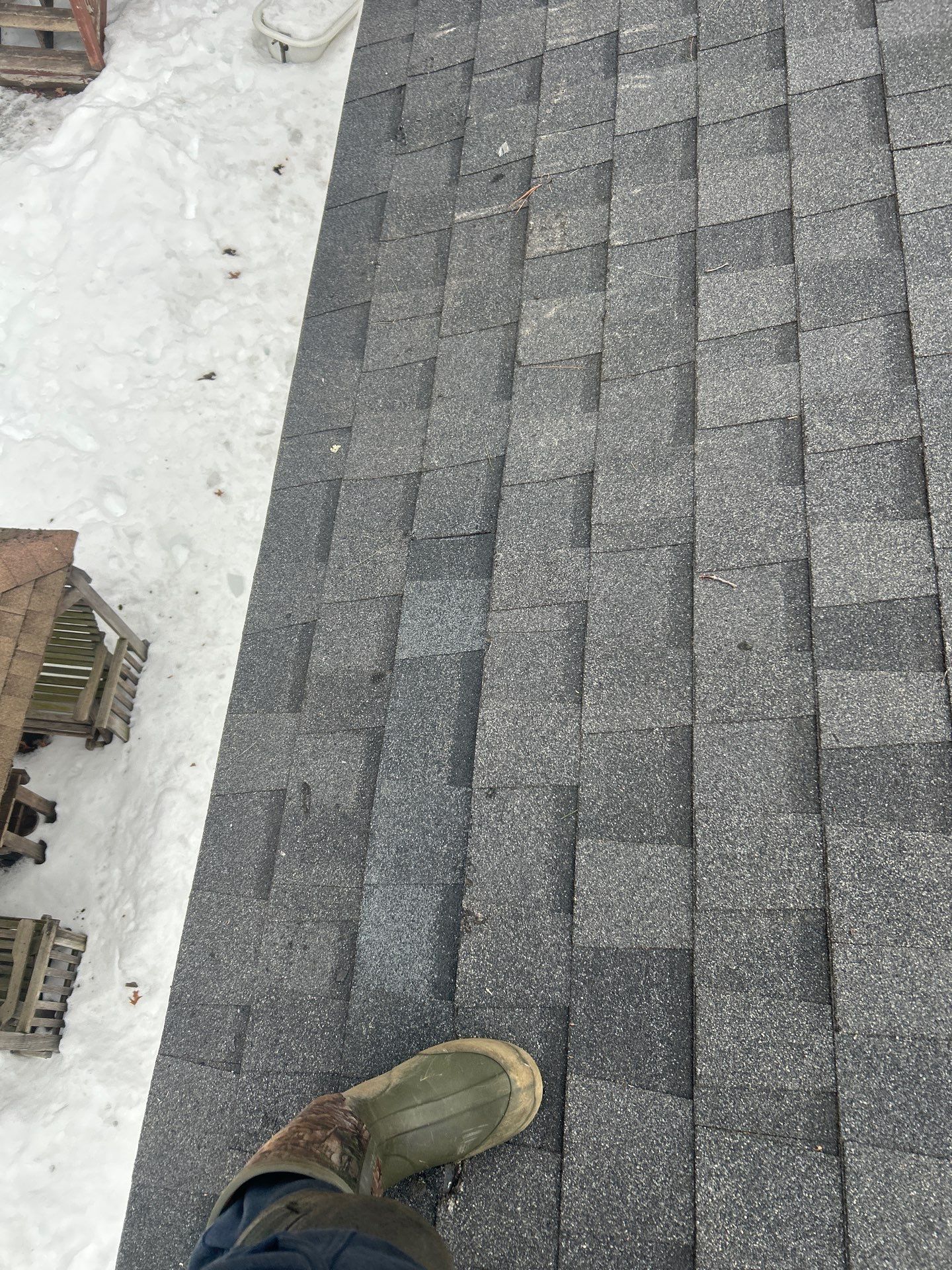 Ice Dam Removal & Snow Removal in Billerica, MA  by Mighty Dog Roofing of Greater Middlesex County
