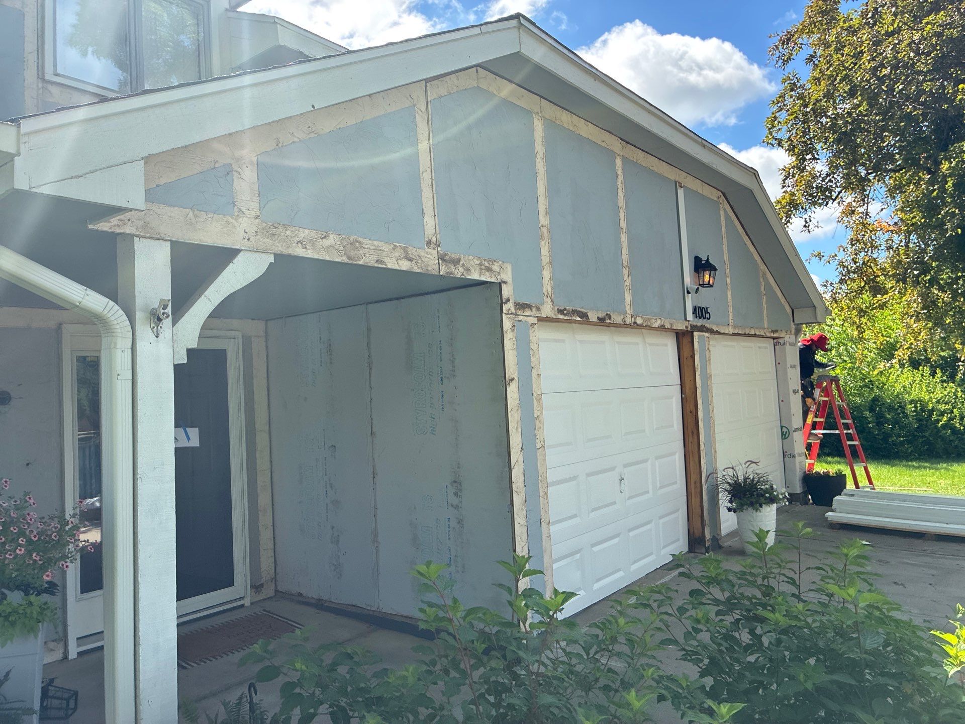 James Hardie Lap Siding Installation and Trim Upgrade in Omaha by Carps Complete Exteriors