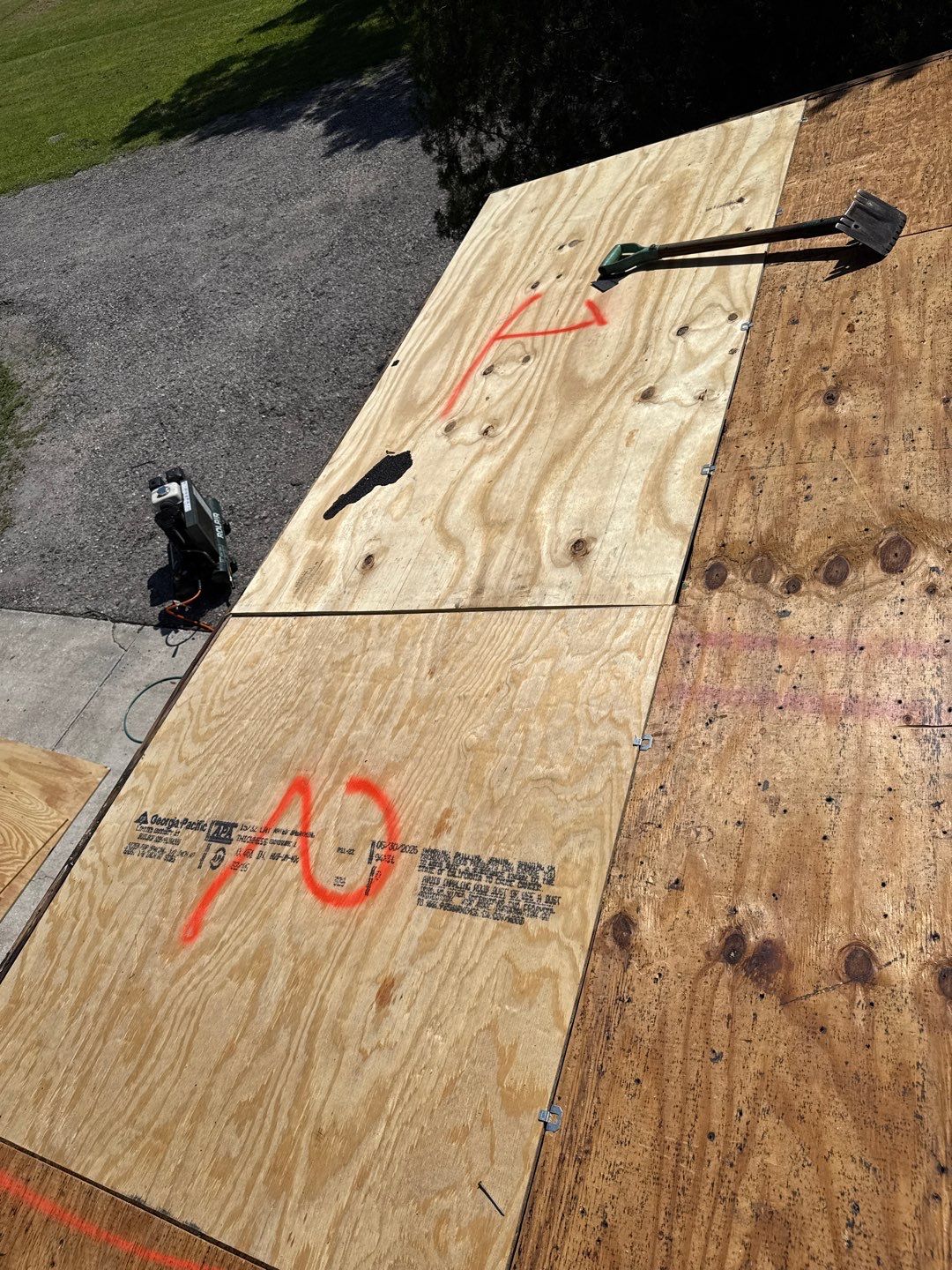 Project in Wimauma 33598 by Mitchell Roofing Company LLC 