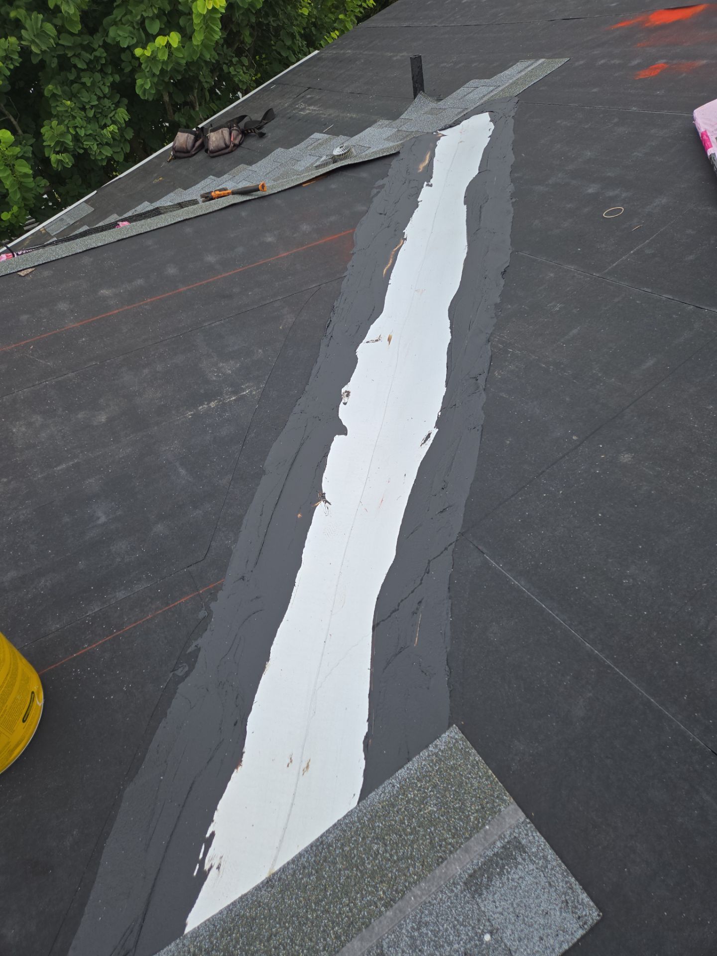 Project in Seminole 33772 by Mitchell Roofing Company LLC