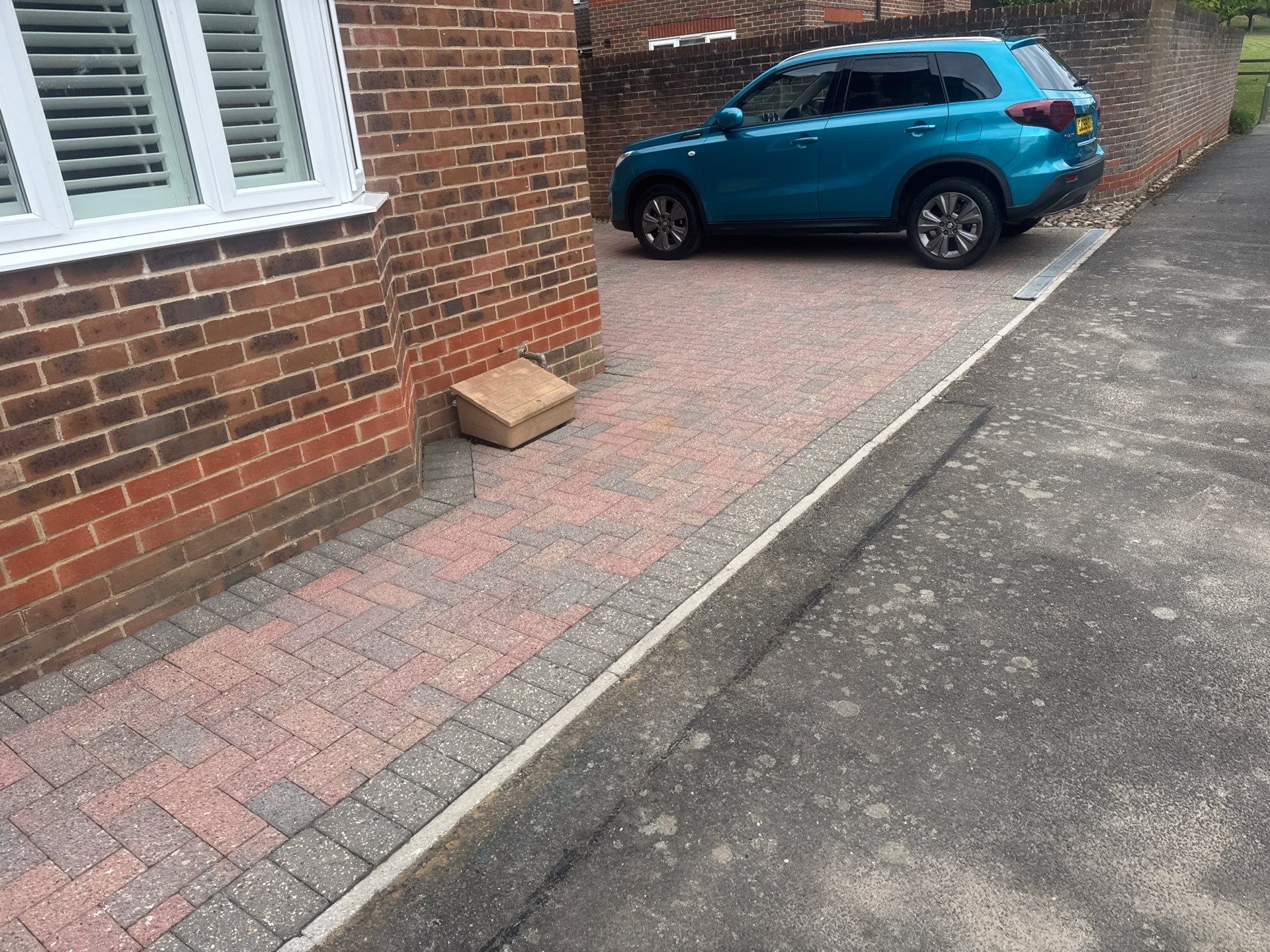 Driveway Clean using Honda 21lt High Pressure Machine by Ges Exterior Cleaning ltd