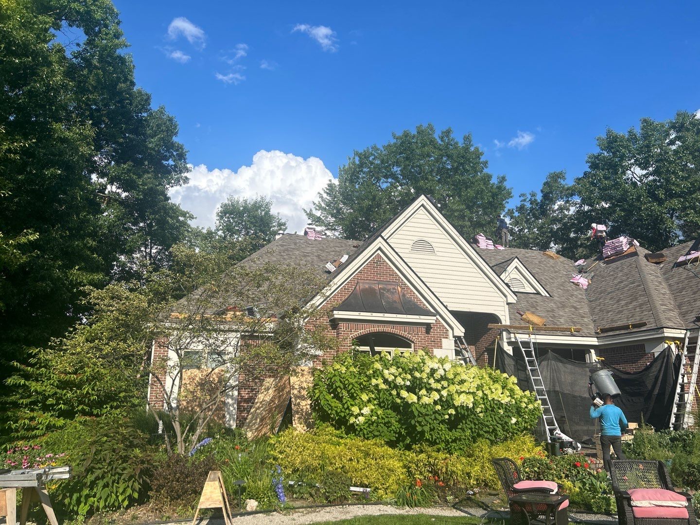 Roof Replacement using Owens Corning Duration by 180 Contractors