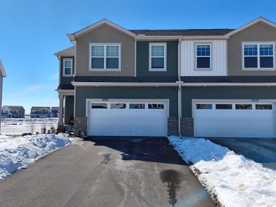 Seamless Gutter and Screen Installation for Shakopee Townhome