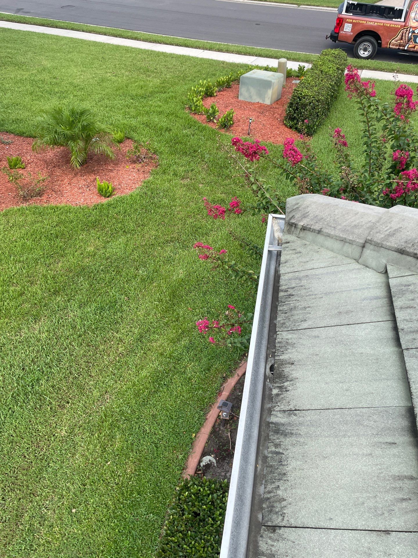 Gutter Cleaning Service in Parrish FL by Gutter Professors