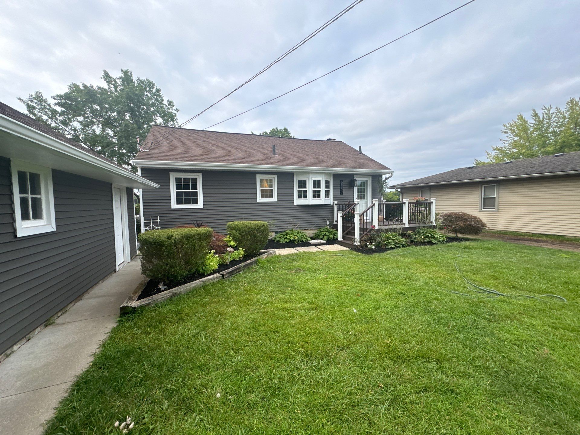 Siding Replacement using Alside Odyssey D4" by 180 Contractors