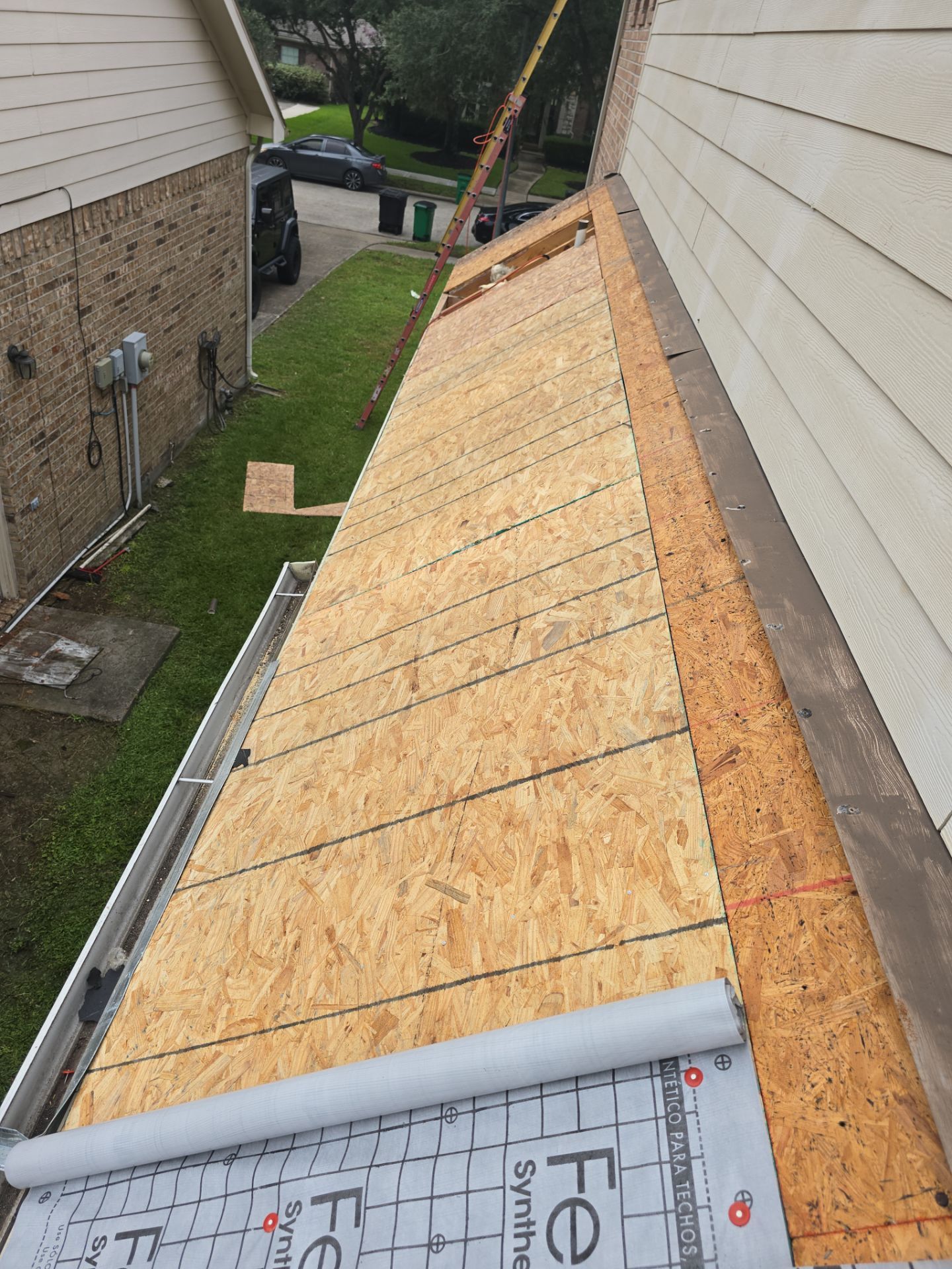 Roof Replacement Houston by Roof Repair Company