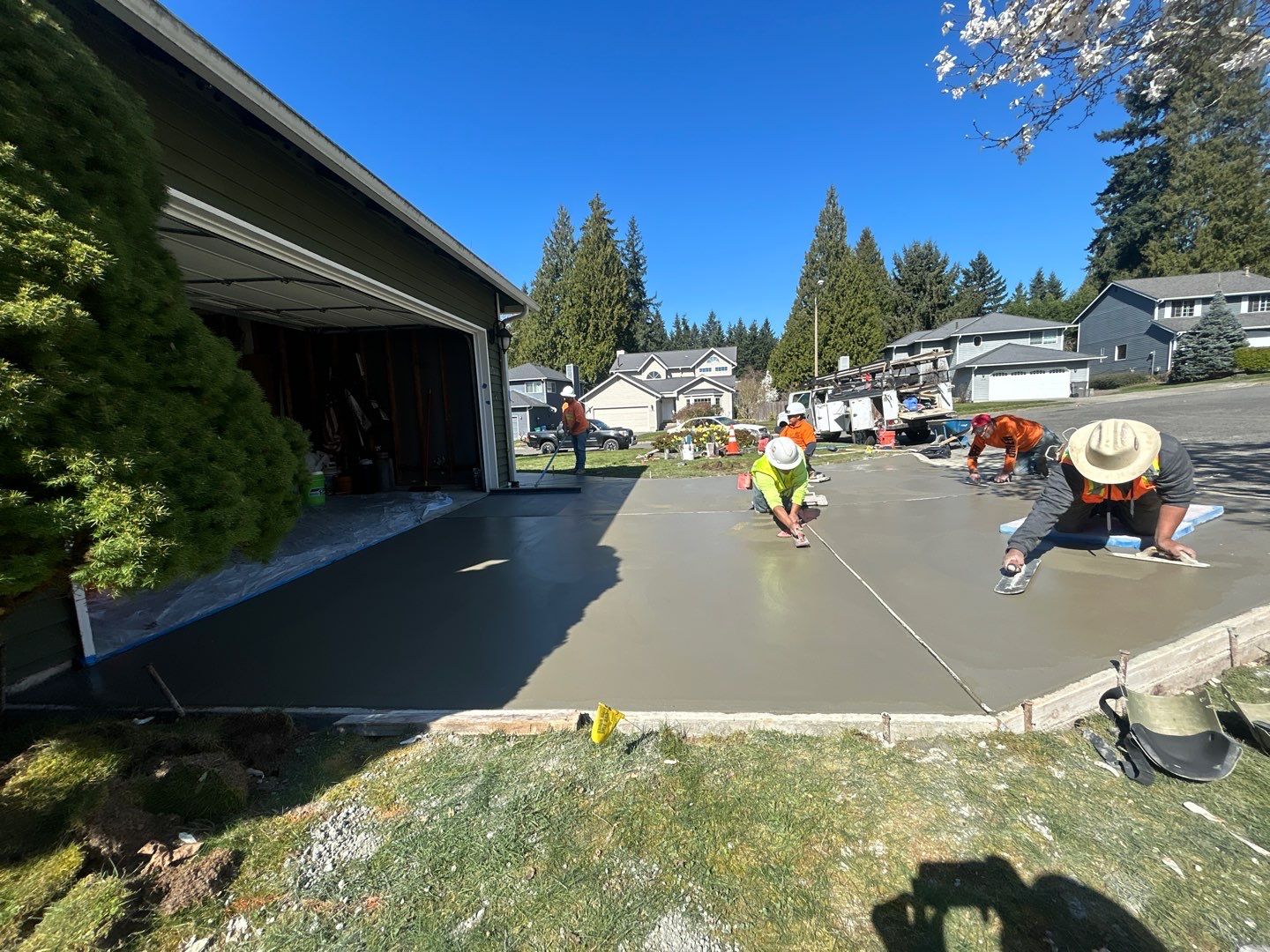 William | Concrete Driveway by Jireh Asphalt & Concrete Inc 